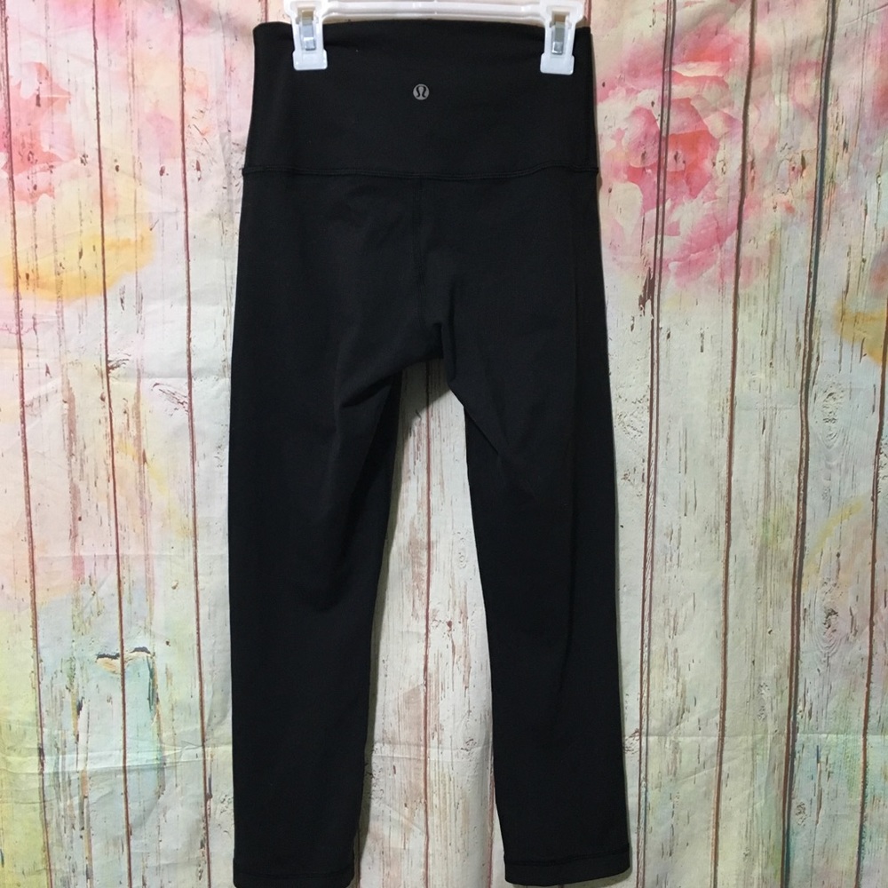 Lululemon leggings - Picture 4 of 7